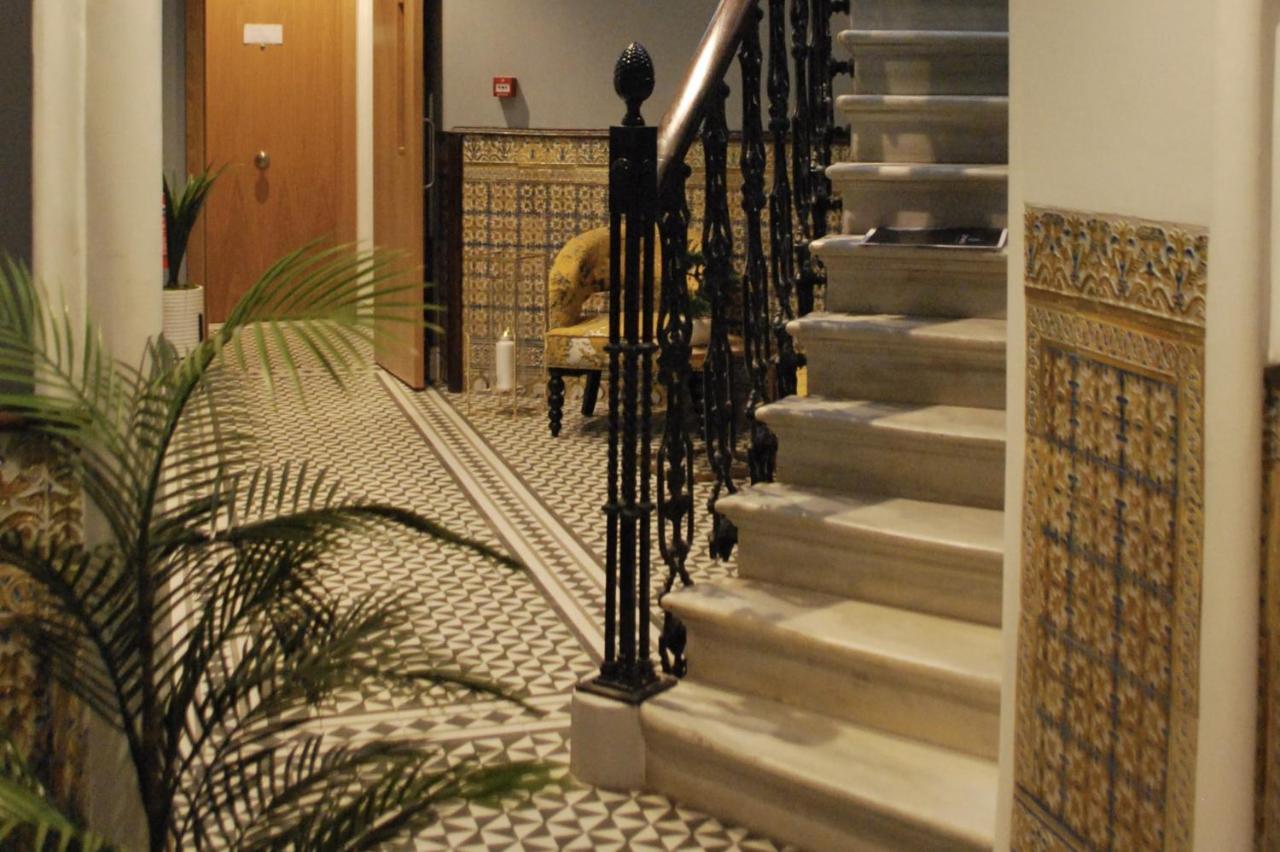 Master Penthouse Double Room Ensuite With Private Terrace - Grand Central House Gibraltar Eksteriør billede