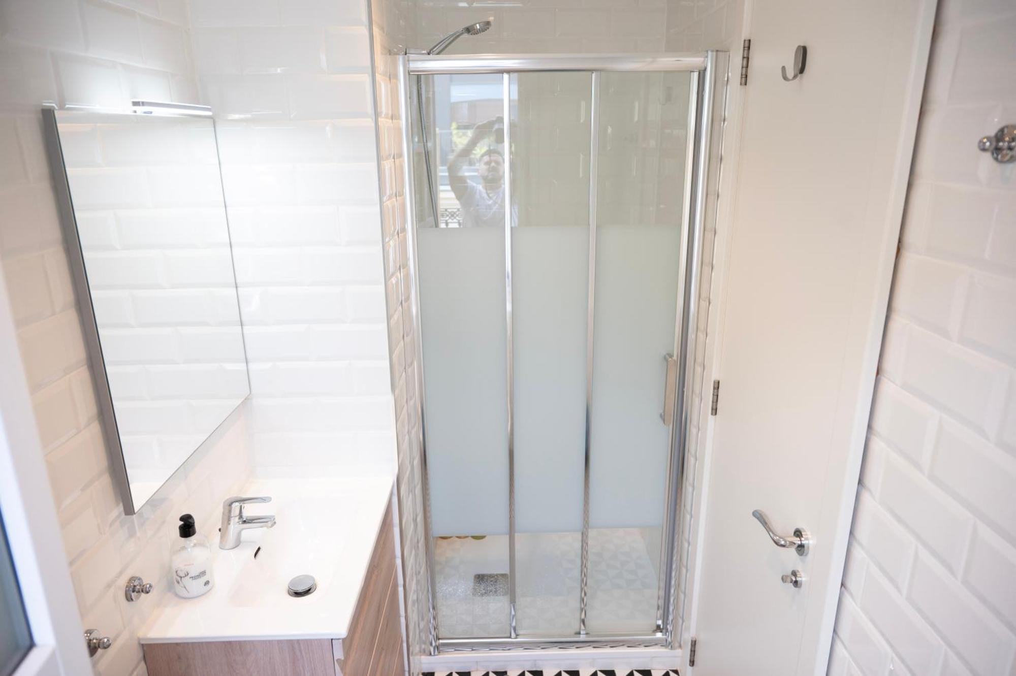 Master Penthouse Double Room Ensuite With Private Terrace - Grand Central House Gibraltar Eksteriør billede