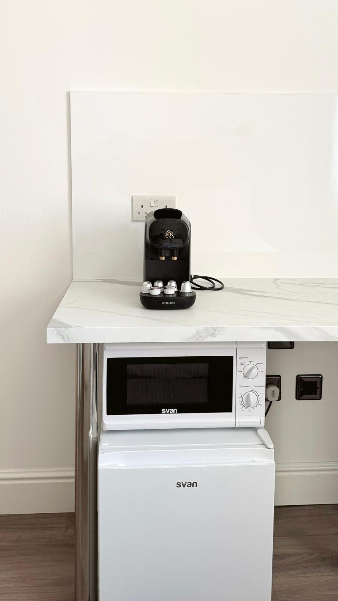 Master Penthouse Double Room Ensuite With Private Terrace - Grand Central House Gibraltar Eksteriør billede